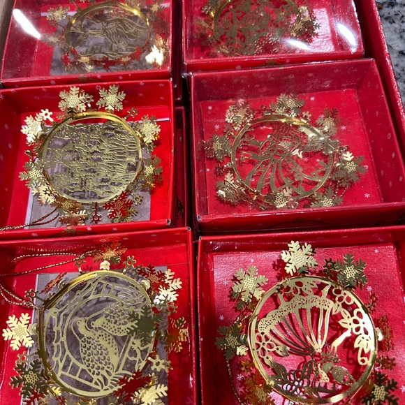 Vintage Twelve days of Christmas ornament set. - Picture 2 of 3